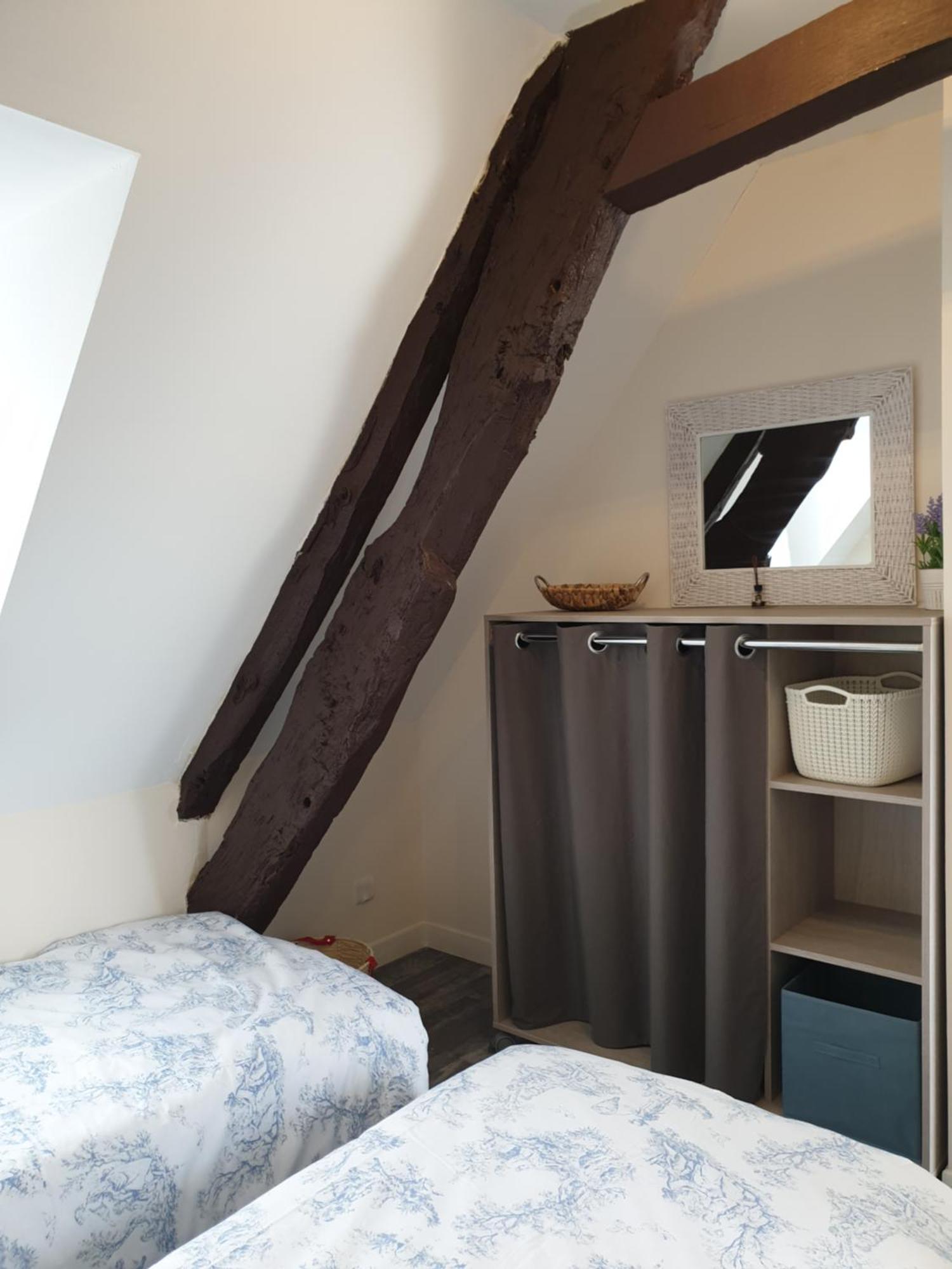 Le Petit Dragon Bed & Breakfast Plumaudan Room photo